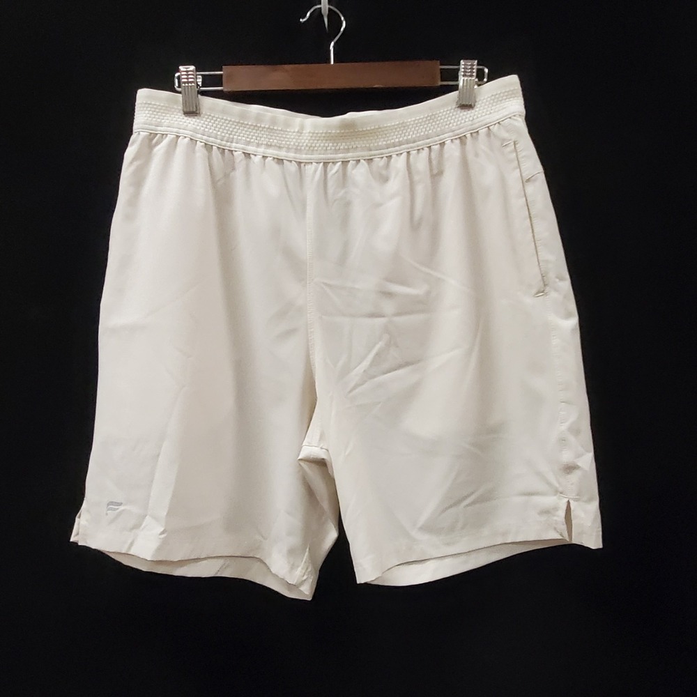 Fabletics Mens The Fundamental Shorts Size L Ivory Gym Workout Stretch Pockets
